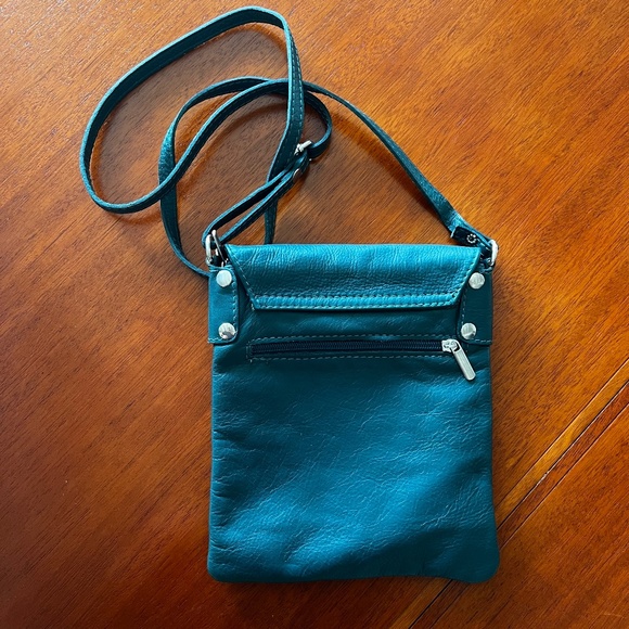 Vintage Green Leather Crossbody Bag - Picture 2 of 5